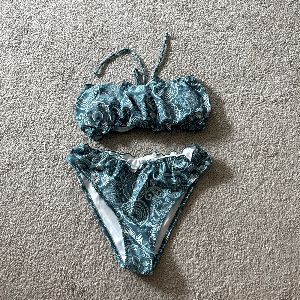 ✨NWOT BIKINI SET
